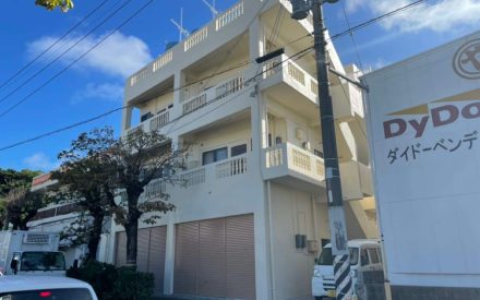 アパート外壁塗装、屋上防水工事（沖縄県中部）