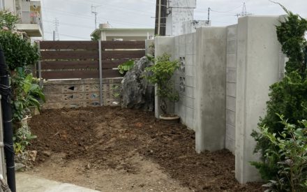 ブロック積み・フェンス取付工事（沖縄県西原町）